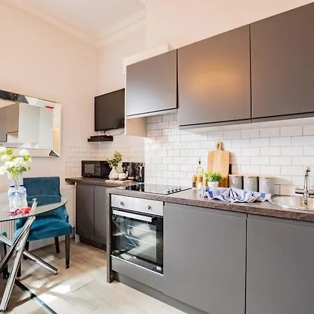 Bright Studio-walk To City-washer & Dryer Appartement Dublin