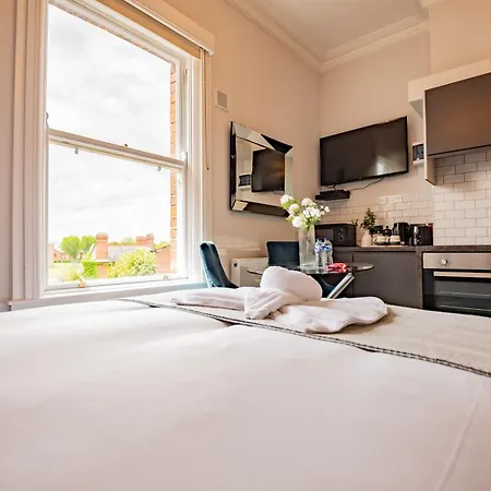 Bright Studio-walk To City-washer & Dryer Dublin